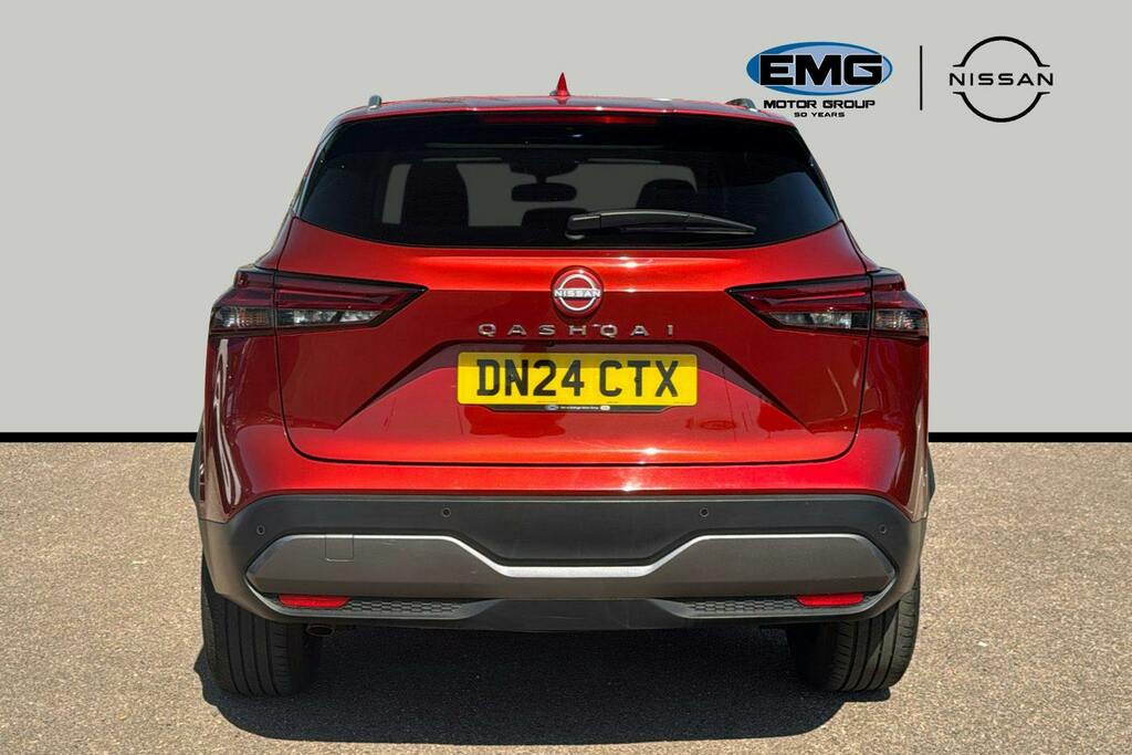 Nissan Qashqai 1.3 Dig T Mhev N Connecta Suv Hybrid Xt DN24CTX Red #5
