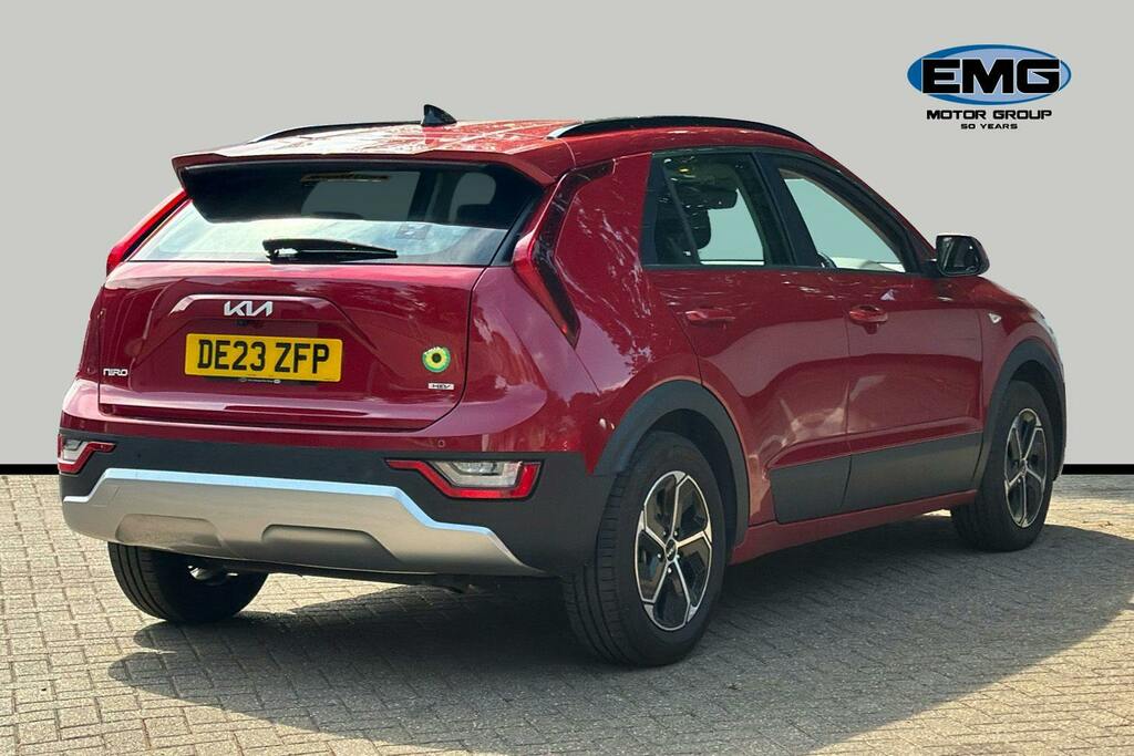 Kia Niro 1.6H Gdi 2 Suv Hybrid Dct Ss DE23ZFP Red #6