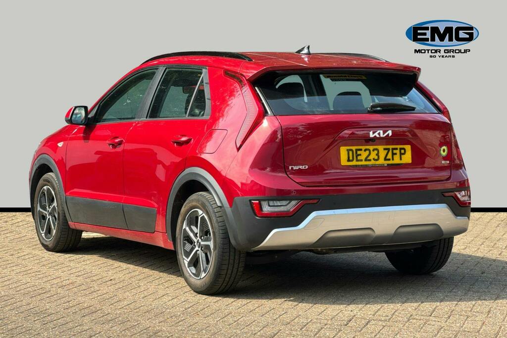 Kia Niro 1.6H Gdi 2 Suv Hybrid Dct Ss DE23ZFP Red #4