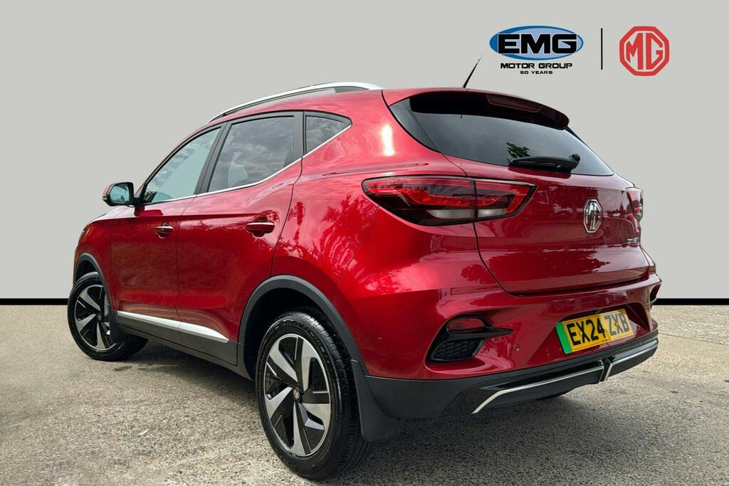 MG ZS 72.6Kwh Trophy Connect Long Range Suv Red #4