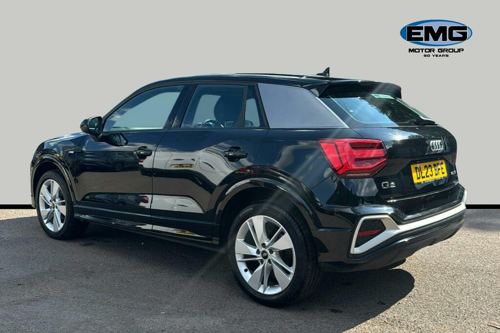 Audi Q2 1.5 Tfsi Cod 35 S Line Suv Ss DL23BFE Black #4