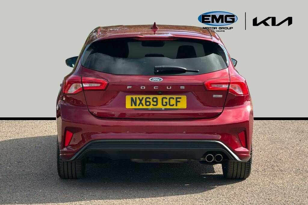Ford Focus 1.5 Ecoblue St Line X Hatchback Red #5