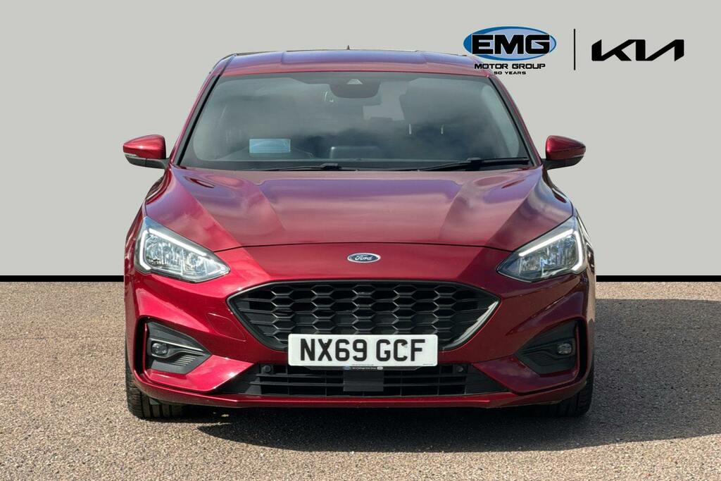 Ford Focus 1.5 Ecoblue St Line X Hatchback Red #2