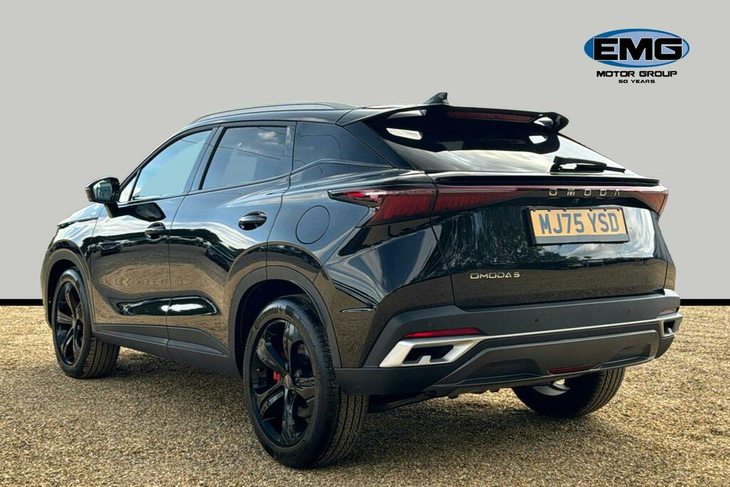 Omoda 5 1.6 Tgdi Noble Suv Dct Ss Black #4
