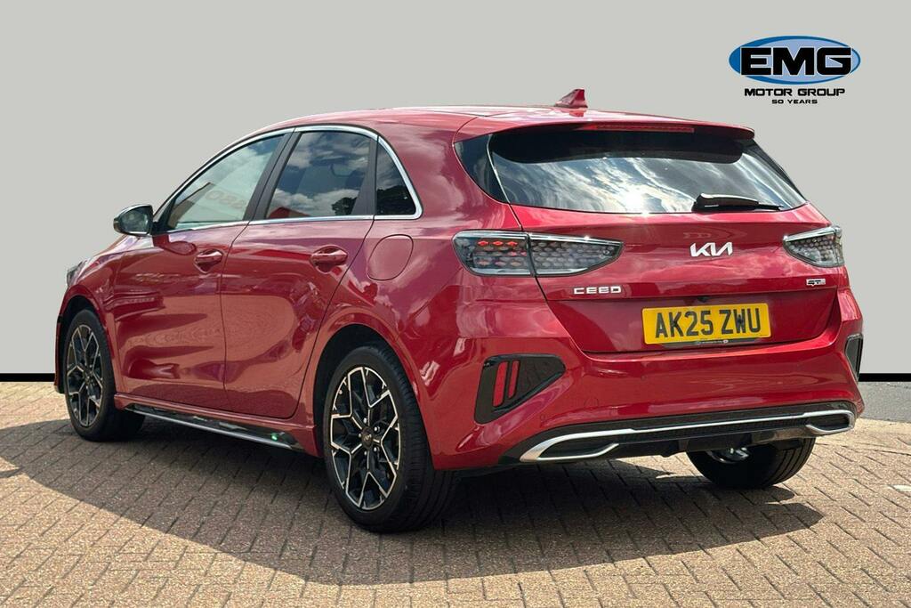 Kia Ceed 1.5 T Gdi Gt Line Hatchback Dct Ss AK25ZWU Red #4