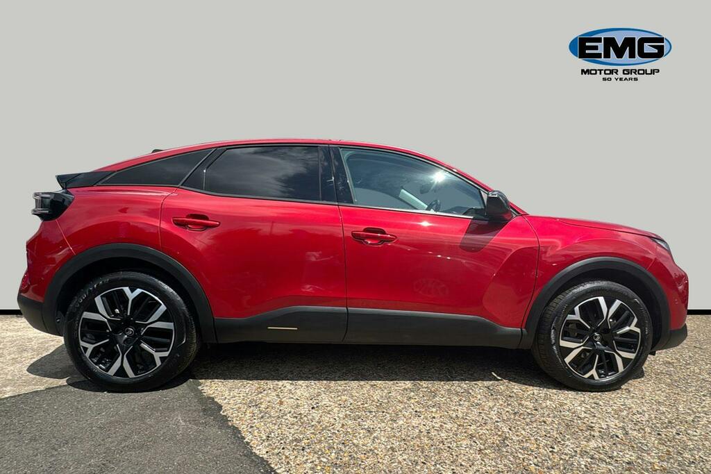 Citroen C4 1.2 Puretech Max Hatchback Eat8 Ss MT25FBY Red #3