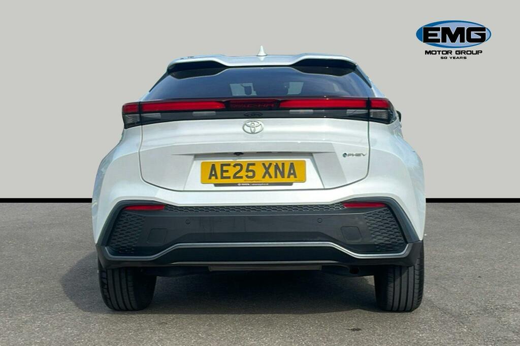 Toyota C-Hr 2.0 Vvt 13.6Kwh Design Suv Plug In Hybr White #5
