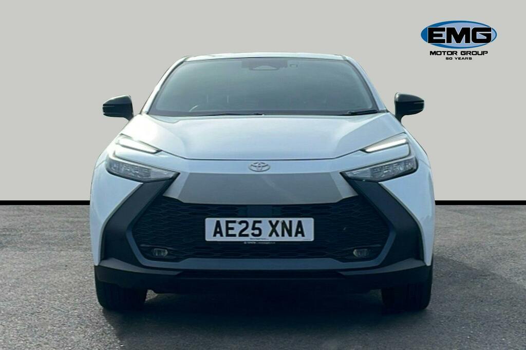 Toyota C-Hr 2.0 Vvt 13.6Kwh Design Suv Plug In Hybr White #2