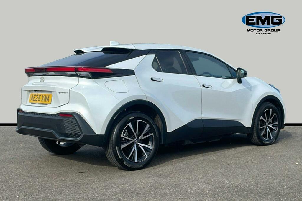 Toyota C-Hr 2.0 Vvt 13.6Kwh Design Suv Plug In Hybr White #6