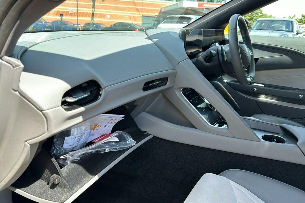 MG Cyberster Cyberster 375Kw Gt Dual Motor 77 Kwh Awd Grey #32
