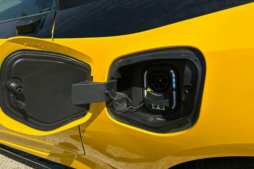 MG Cyberster Cyberster 375Kw Gt Dual Motor 77 Kwh Awd Grey #28