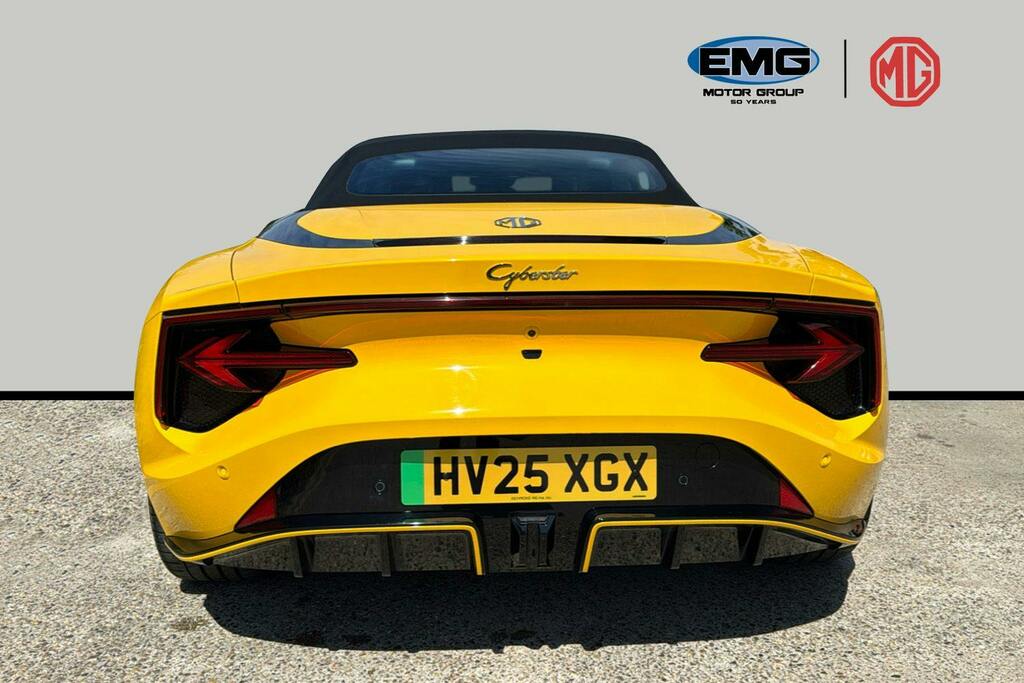 MG Cyberster Dual Motor 77Kwh Gt Convertible HV25XGX Yellow #5
