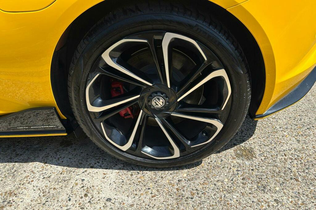 MG Cyberster Cyberster 375Kw Gt Dual Motor 77 Kwh Awd Grey #29