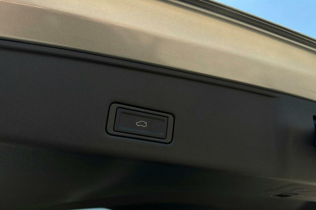 Omoda E5 Noble Grey #23