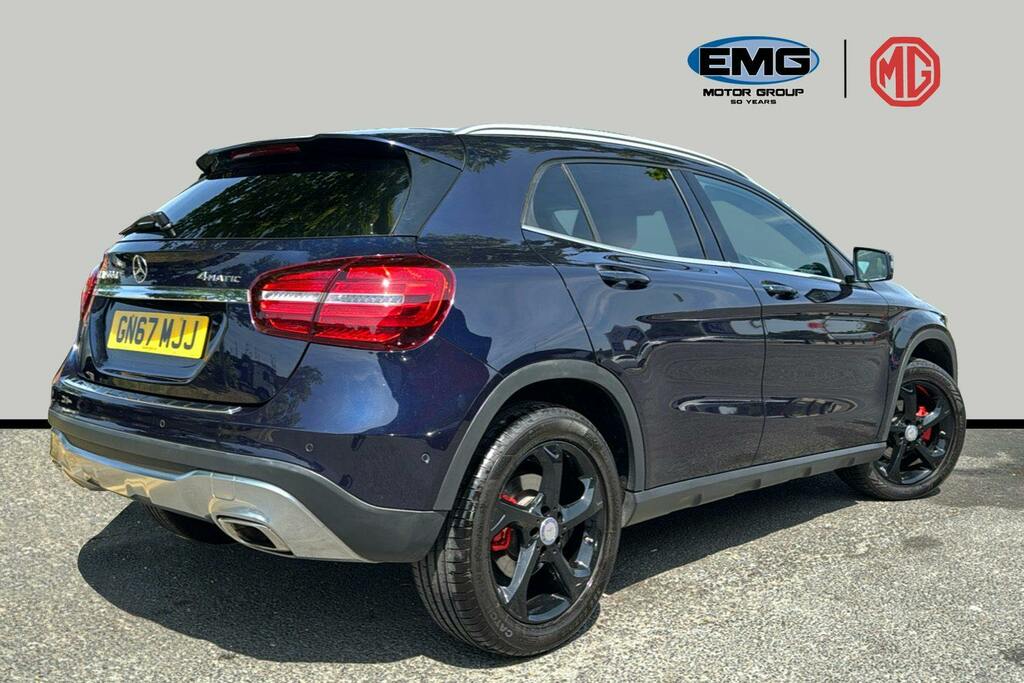 Mercedes-Benz GLA Class 2.1 Gla200d Sport Premium Plus Suv 7G Blue #6