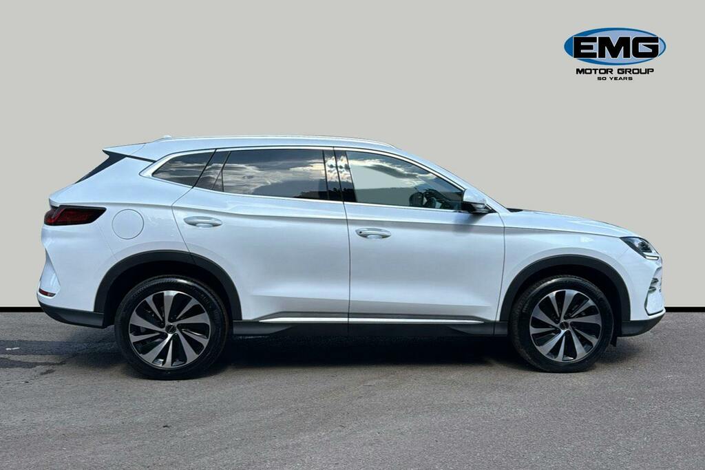 Byd Seal U 1.5 18.3Kwh Design Suv Plug In Hybrid C LC75OXJ White #3