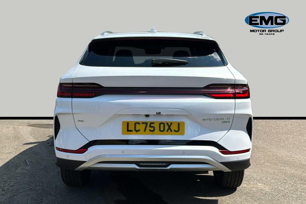 Byd Seal U 1.5 18.3Kwh Design Suv Plug In Hybrid C LC75OXJ White #5