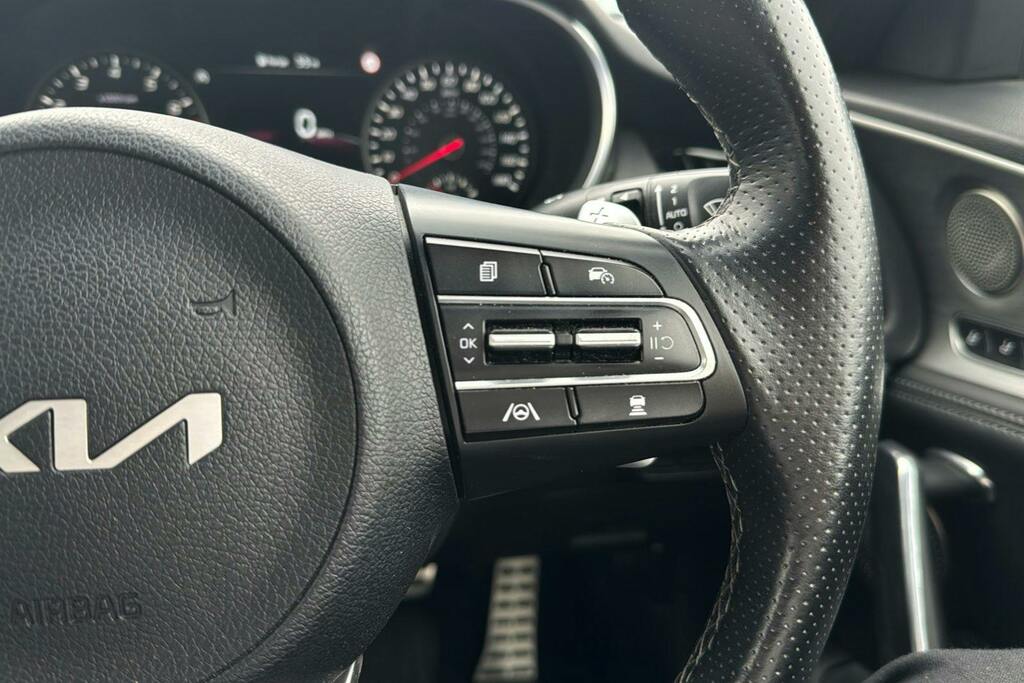 Kia Stinger 3.3L Gt S Red #17