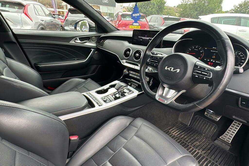 Kia Stinger 3.3L Gt S Red #9
