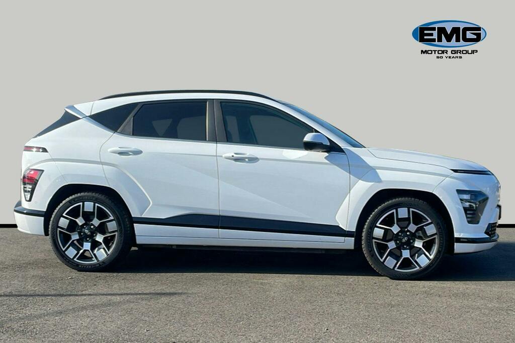 Hyundai Kona 65.4Kwh Ultimate Suv HN24YZB White #3