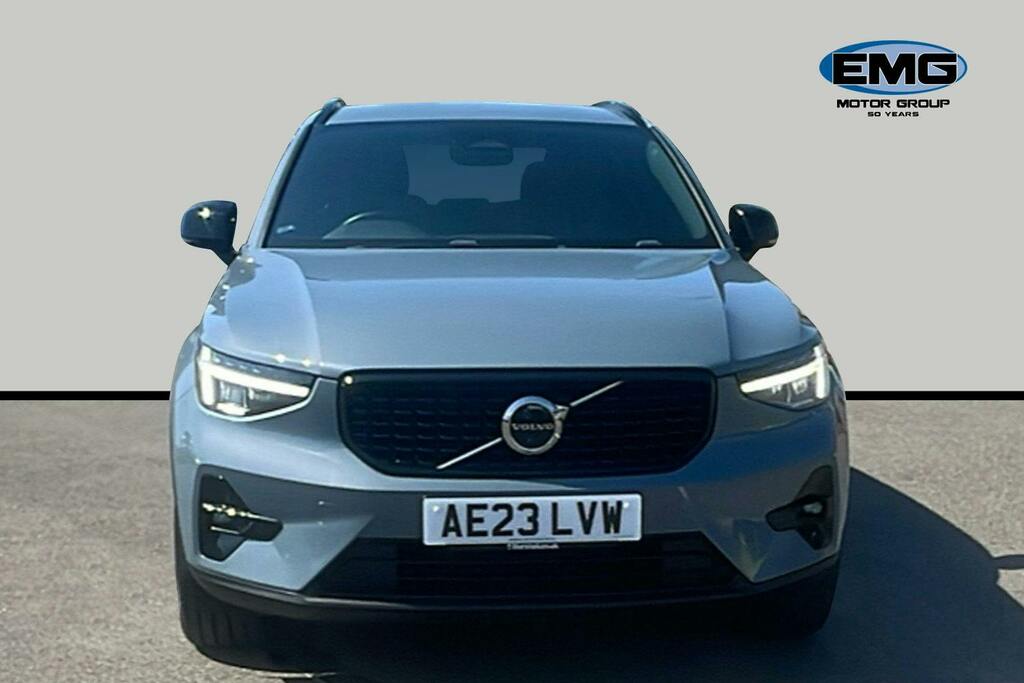 Volvo XC40 2.0 B3 Mhev Plus Dark Suv Hybrid Dct Au AE23LVW Grey #2