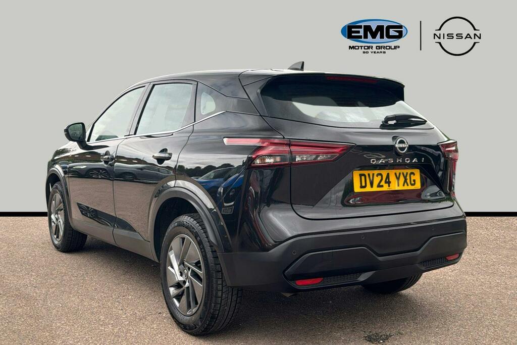 Nissan Qashqai 1.3 Dig T Mhev Acenta Premium Suv Hybri DV24YXG Black #4