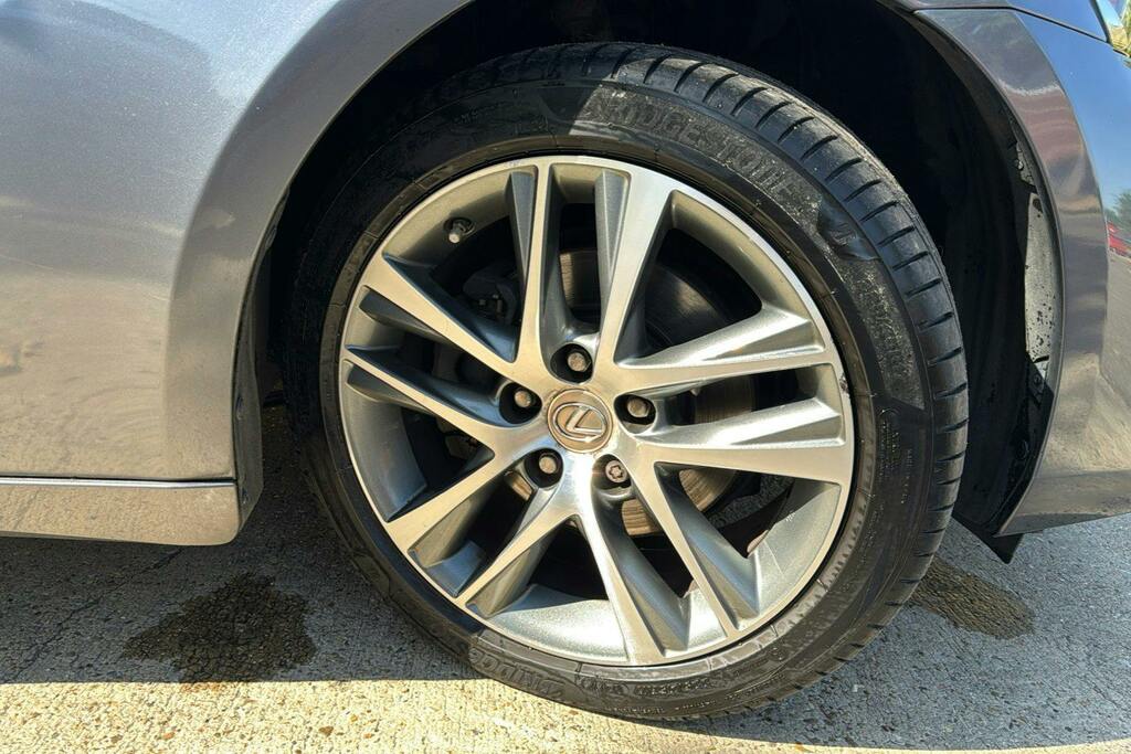 Lexus IS 2.5 300H Executive Edition E-cvt Euro 6 Ss Grey #24