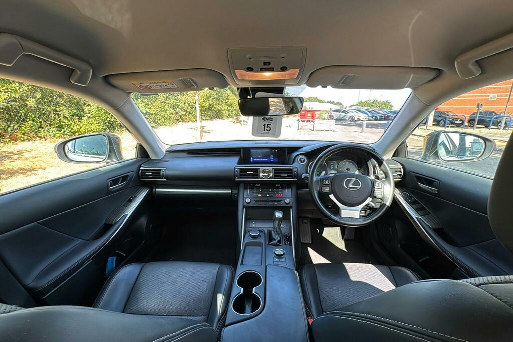Lexus IS 2.5 300H Executive Edition E-cvt Euro 6 Ss Grey #8