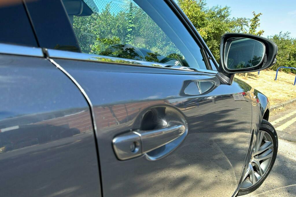 Lexus IS 2.5 300H Executive Edition E-cvt Euro 6 Ss Grey #23