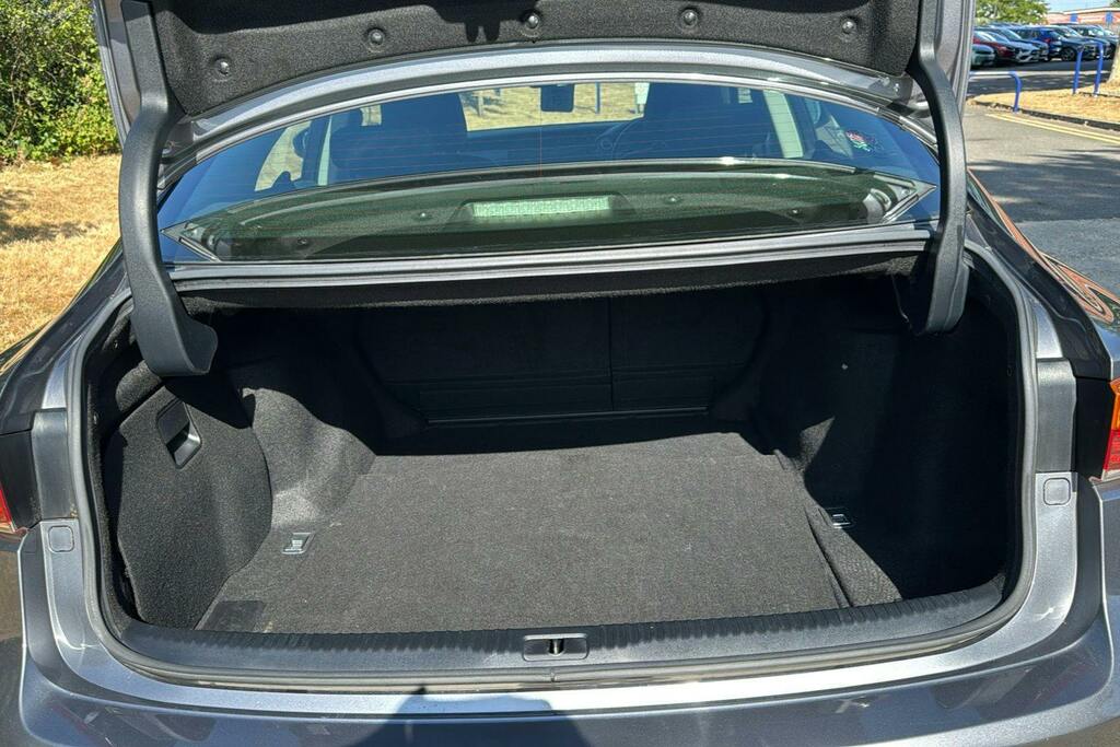 Lexus IS 2.5 300H Executive Edition E-cvt Euro 6 Ss Grey #18
