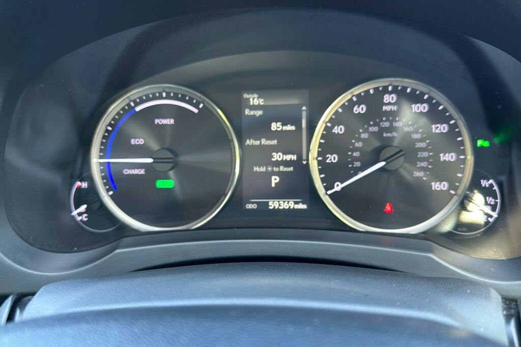 Lexus IS 2.5 300H Executive Edition E-cvt Euro 6 Ss Grey #13