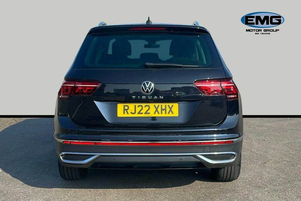 Volkswagen Tiguan 1.5 Tsi Elegance Suv Dsg Ss RJ22XHX Black #5