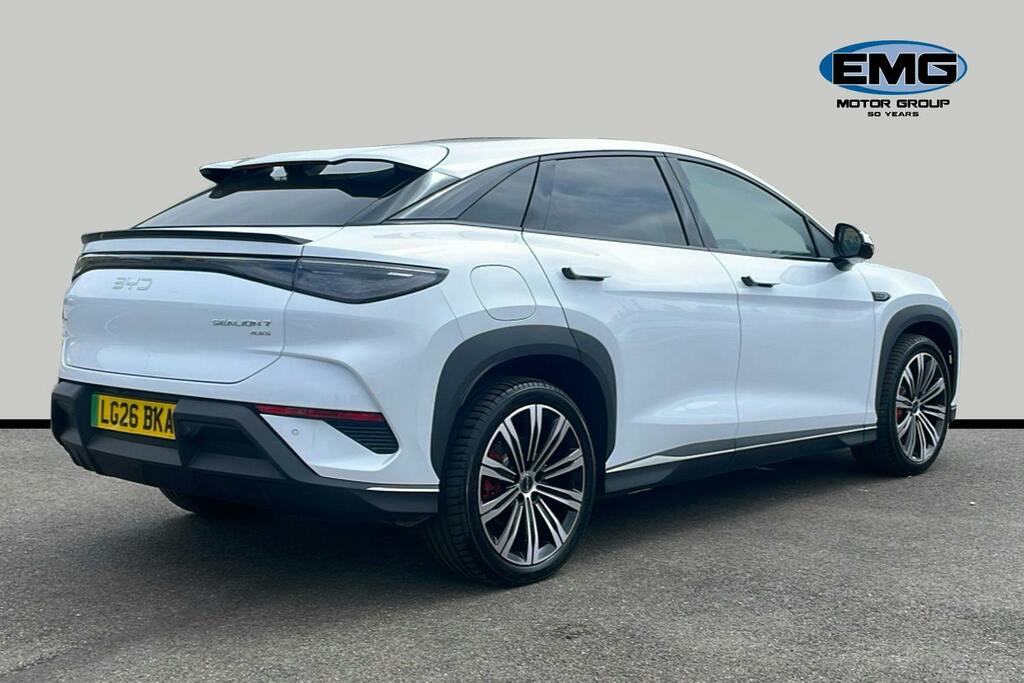 Byd Sealion 7 91.3Kwh Excellence Suv Awd White #6