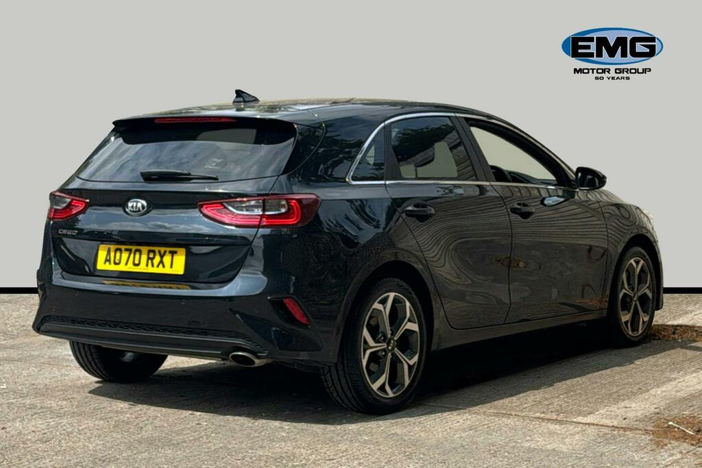 Kia Ceed 1.4 T Gdi 3 Hatchback Dct Ss AO70RXT Black #6