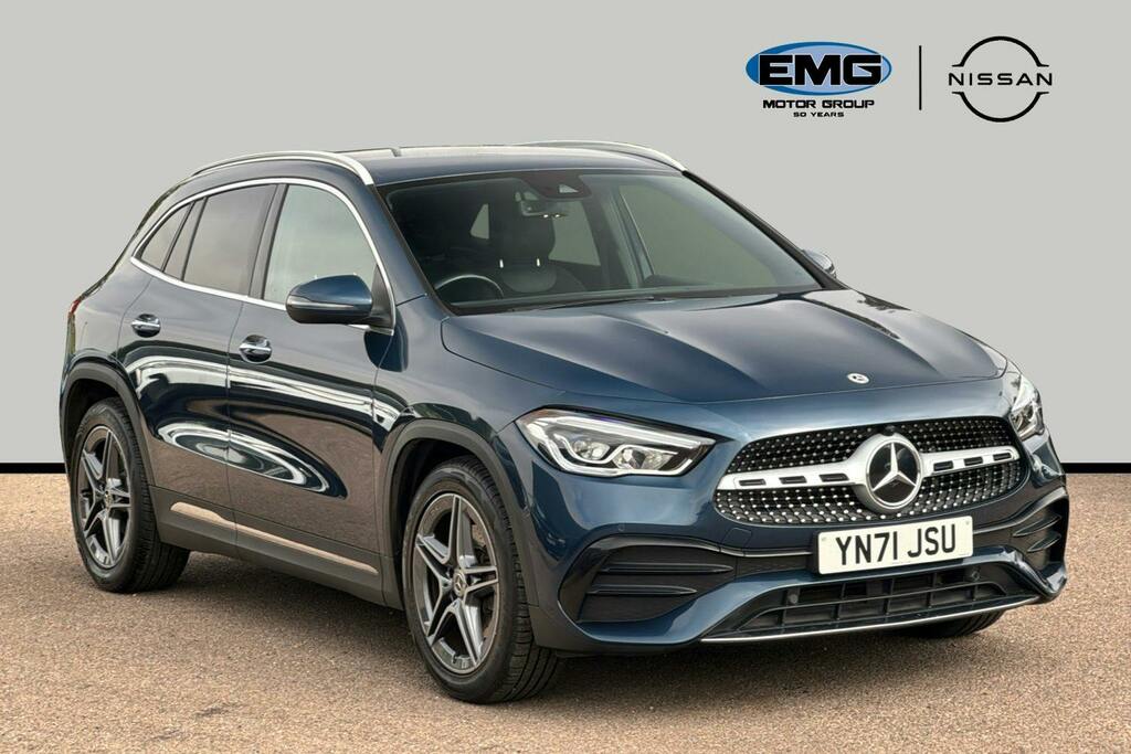 Mercedes-Benz GLA Class 2.0 Gla200d Amg Line Premium Suv 8G D Blue