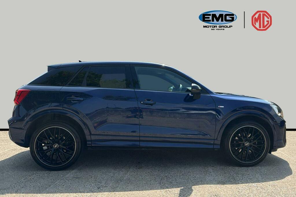 Audi Q2 1.5 Tfsi Cod 35 Black Edition Suv Manua LS23MWN Blue #3