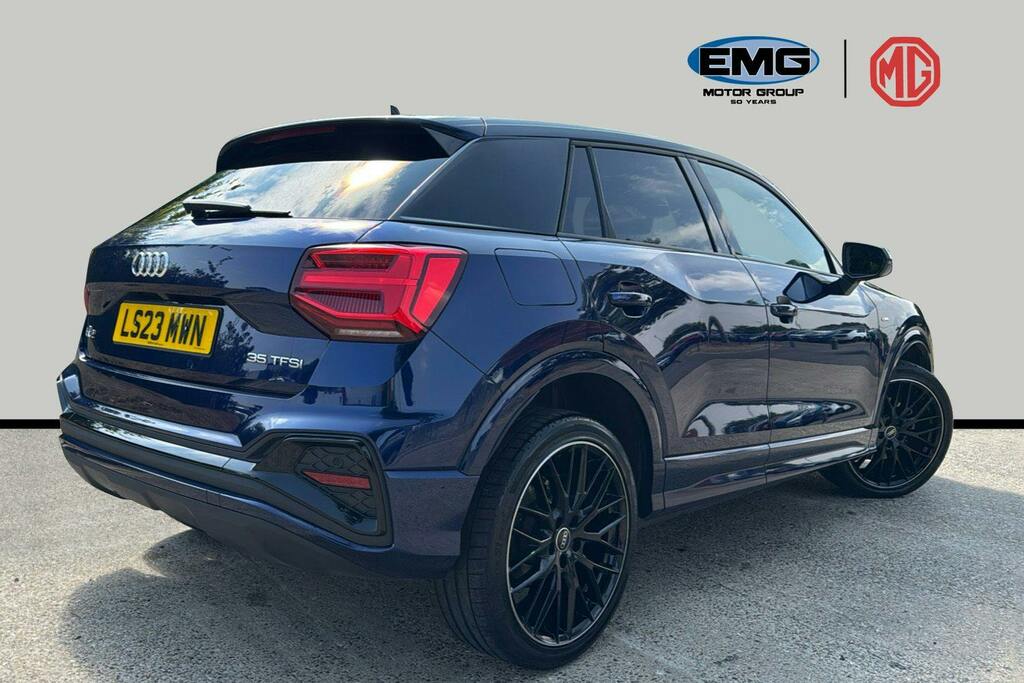 Audi Q2 1.5 Tfsi Cod 35 Black Edition Suv Manua LS23MWN Blue #6