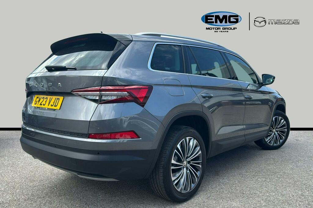 Skoda Kodiaq 1.5 Tsi Act Se L Executive Suv Dsg S GY23VJD Grey #6