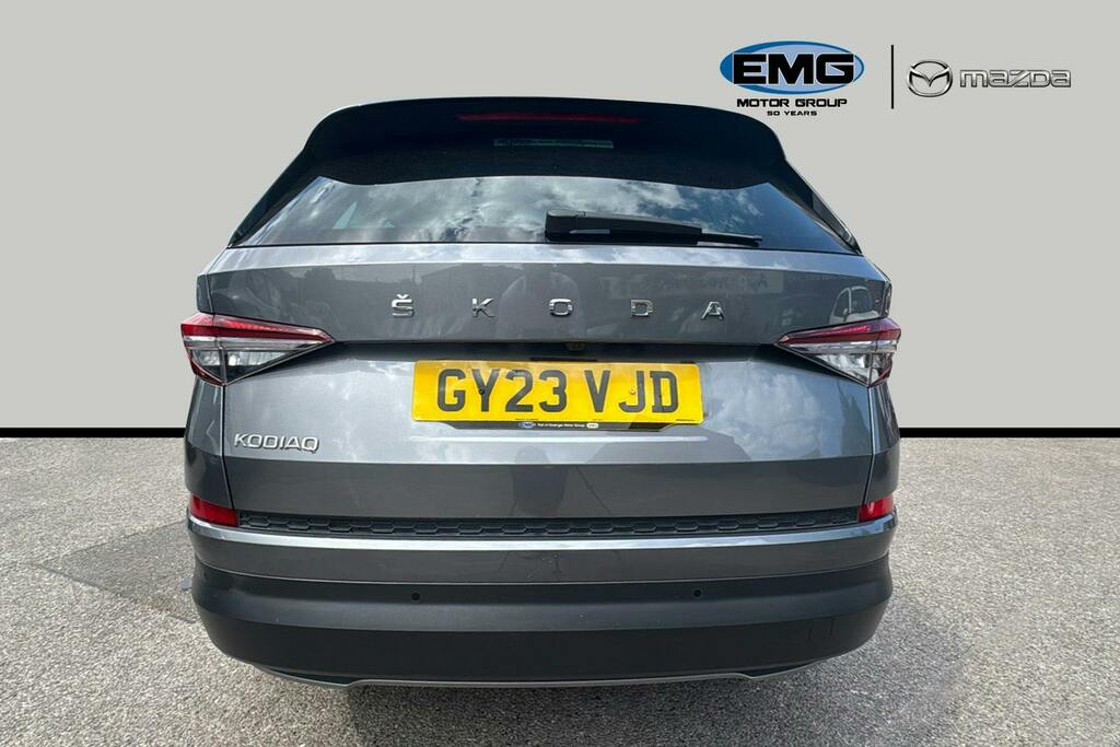 Skoda Kodiaq 1.5 Tsi Act Se L Executive Suv Dsg S GY23VJD Grey #5