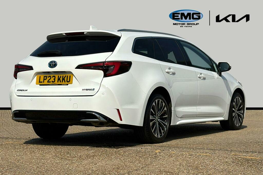 Toyota Corolla 1.8 Vvt H Design Touring Sports Hybrid White #6