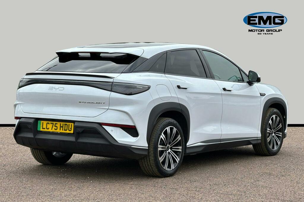 Byd Sealion 7 82.5Kwh Comfort Suv White #6