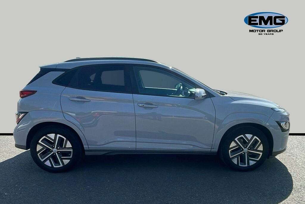 Hyundai Kona 39Kwh Premium Suv 10.5Kw Charge BF73LPJ Grey #3