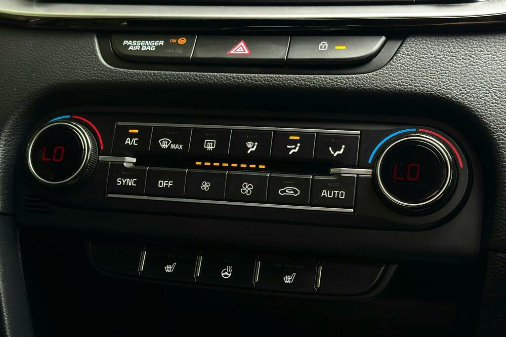 Kia Proceed 1.5T Gdi Isg Gt-line S Dct Red #14