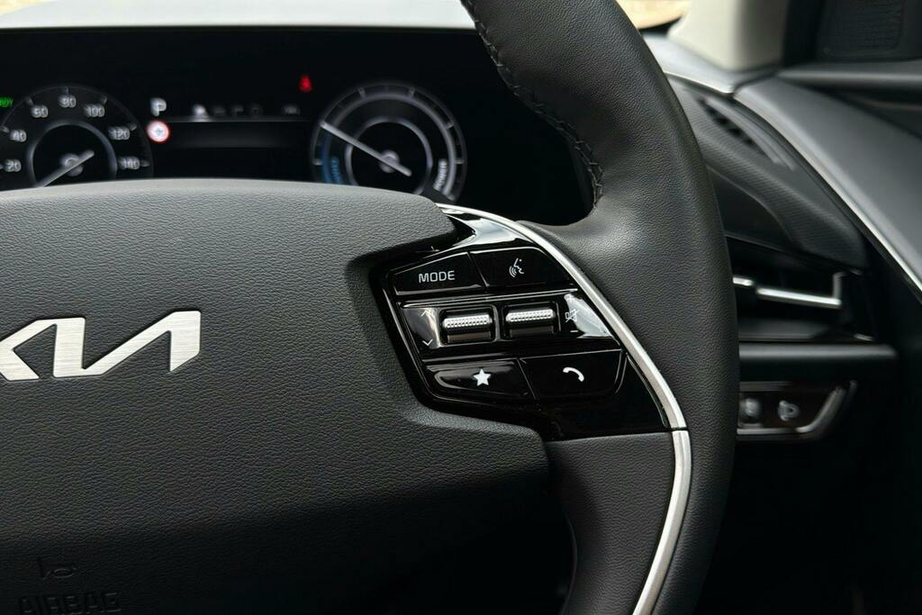Kia e-Niro 150Kw 2 Nav 65Kwh Grey #17