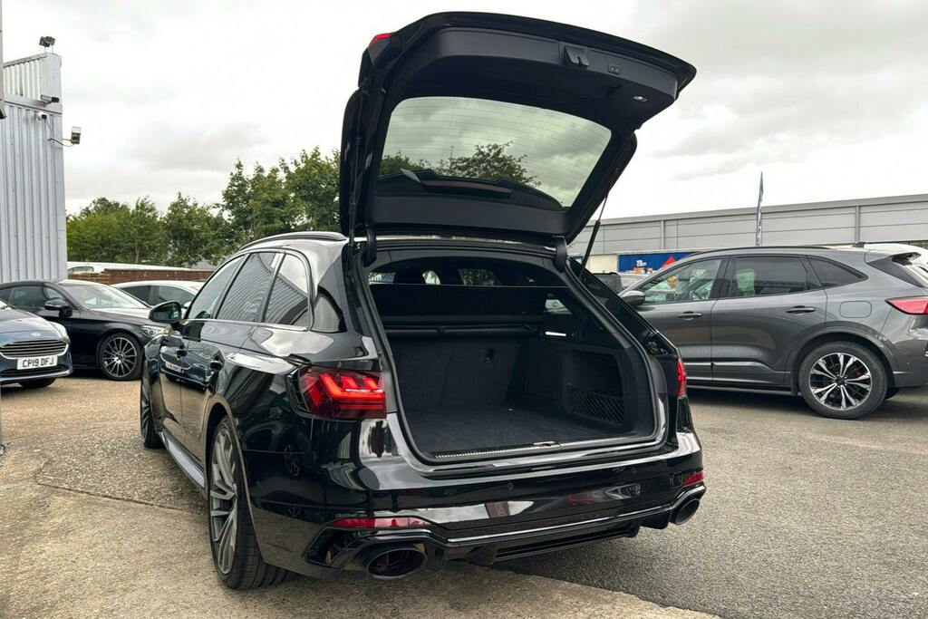 Audi RS4 Avant Rs 4 Avant Carbon Black 450 Ps Tiptronic Grey #36