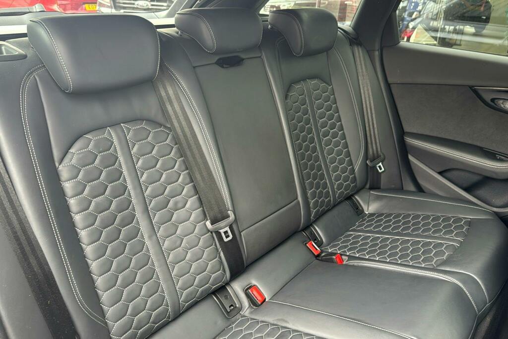 Audi RS4 Avant Rs 4 Avant Carbon Black 450 Ps Tiptronic Grey #11