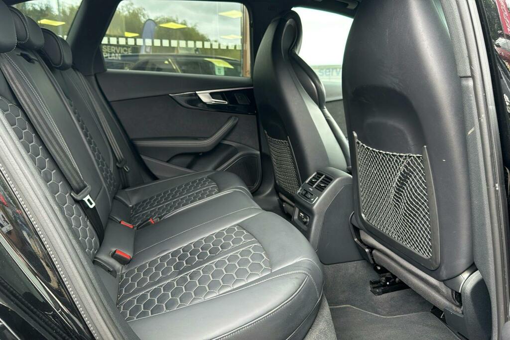Audi RS4 Avant Rs 4 Avant Carbon Black 450 Ps Tiptronic Grey #32