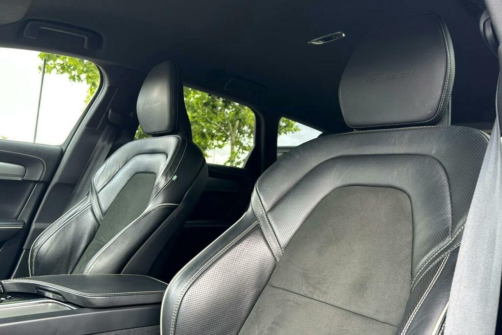 Volvo V90 2.0 D4 R-design Plus 188 Bhp Silver #37