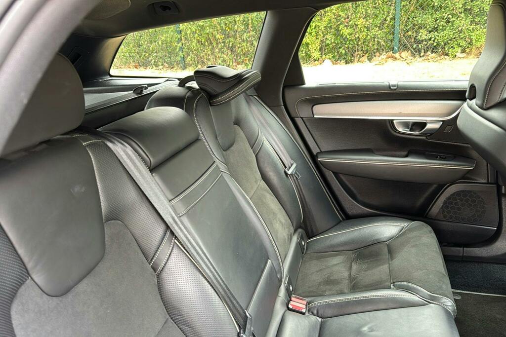 Volvo V90 2.0 D4 R-design Plus 188 Bhp Silver #11