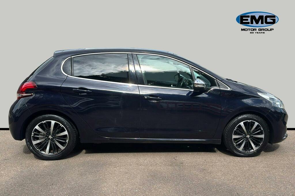 Peugeot 208 1.2 Puretech Allure Premium Hatchback M AV66LCA Blue #3